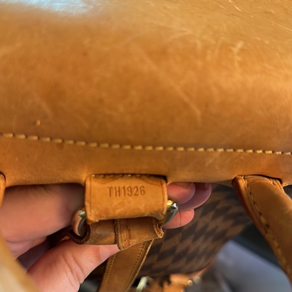 Authentic Louis Vuitton Soho Backpack Damier - Picture 16 of 16